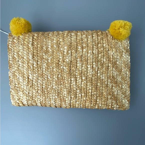 Shiraleah straw clutch with yellow pom pom balls fully lined NWT - Picture 4 of 8